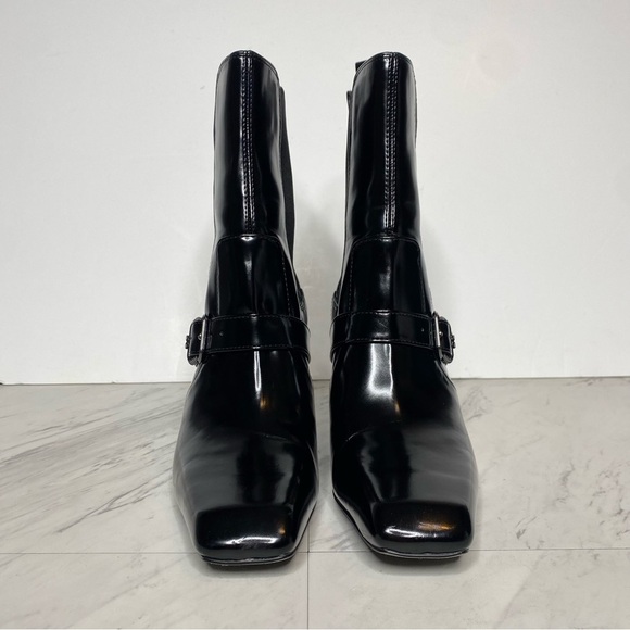 Sam Edelman Suzette Black Patent Chelsea Heeled Bootie 7 1/2 M - Picture 2 of 15